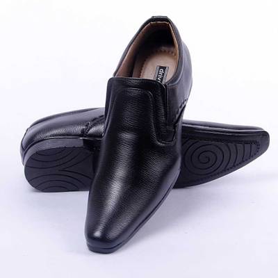 Baaj Slip On