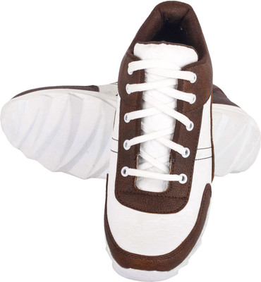 

RYKO Desrt Casual Boot Boots For Men(Beige