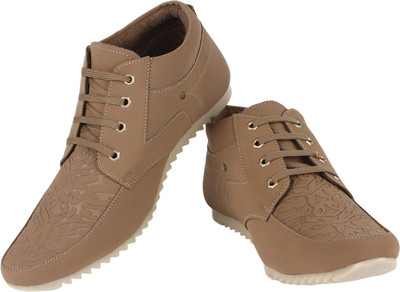 

Buenos Solid Delight Casual Shoes For Men(Tan)