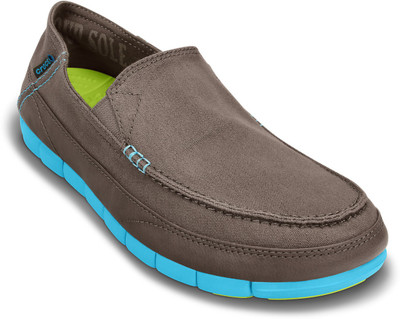 

Crocs Loafers For Men(Grey), 14773-0k8