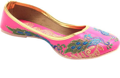 Handicrafts Jutis For Women(Pink