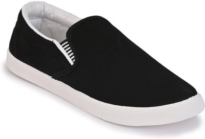 

Chevit SPEEDWELL-103 Casuals For Men(Black, White