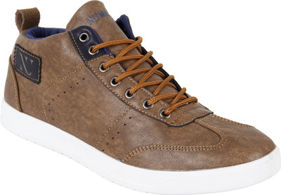 

Numero Uno Casual Shoes For Men(Beige), Khaki