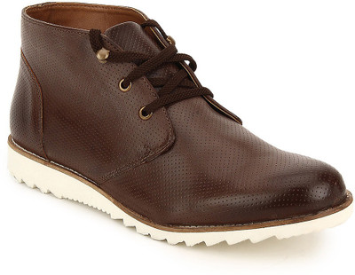 

Knotty Derby Colin Chukka Boots For Men(Brown