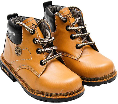 

Port Boys, Brown