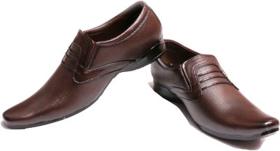 

Shoe Day Slip On Shoes For Men(Brown)