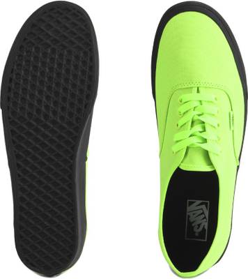 VANS AUTHENTIC Sneakers