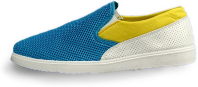 

ShoeZin Boys, Sky blue