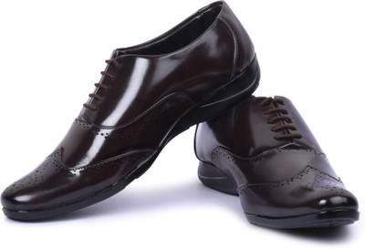 Baaj Lace Up