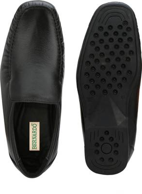 BERNARDO Slip On