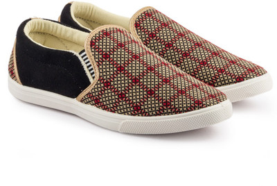 

PAN Casuals For Men(Multicolor, Beige