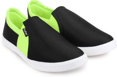 

Krafter Loafers For Men(Black, Black;totiya
