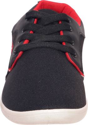 Corpus AP Sneakers