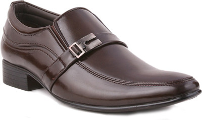 

Guava Slip On Shoes For Men(Brown, 01