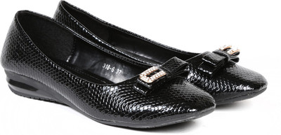 

TEN TEN Women's Black Bellies Bellies For Women(Black)