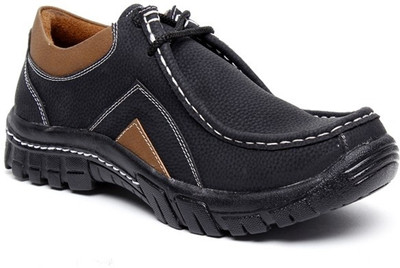

Zapatoz Quest Black Outdoors For Men(Black