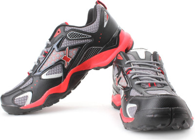 

Sparx SM-151 Outdoors Shoes For Men(Black, Red