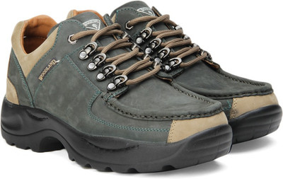 

Woodland Outdoors For Men(Green, Bgreen