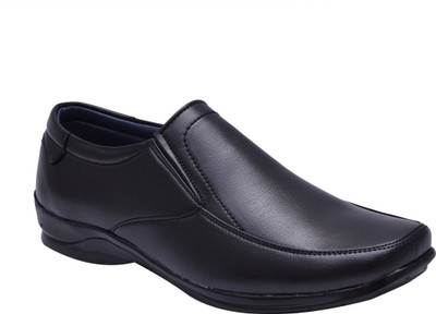

Fentacia Opulent Slip On Shoes For Men(Black)