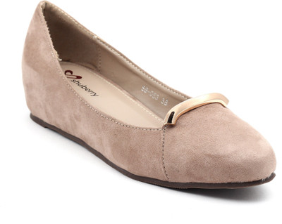 

Shuberry Bellies For Women(Beige