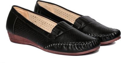 

Adorn Latest Fashion Loafers For Women(Black