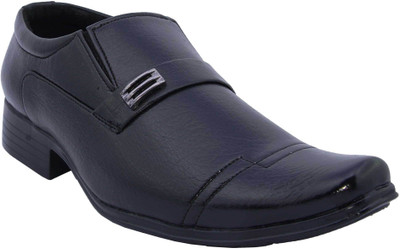 

Shoe Island CLSEN882 Slip On For Men(Black