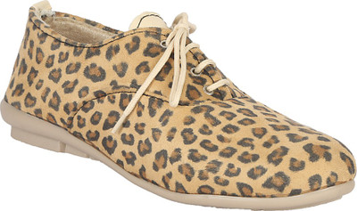 

Zachho Cool and Trendy HC237-Brown Casuals For Women(Brown