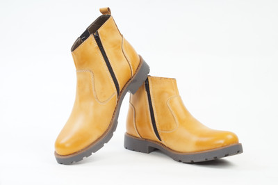 

Bacca Bucci Hillroad Boots For Men(Beige
