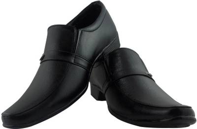 Elvace Slip On