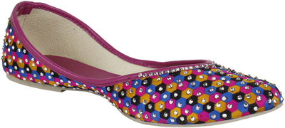 

Saashiwear Punjabi Jutis For Women(Pink)