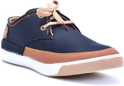 

Boysons smart and lifestyle Sneakers For Men(Multicolor, Black