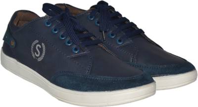 Strive Simple &amp; Elegant Sneakers