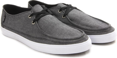 

Vans RATA VULC SF Men Sneakers For Men(Grey), (chambray) black/true white