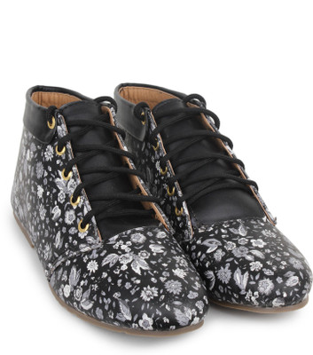 

Shoetopia Boots For Women(Black)