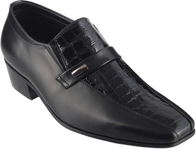 

Mochi Mens Slip On Shoes For Men(Black, 11;black