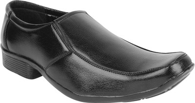 

Aero Corporate Edition Slip On For Men(Black