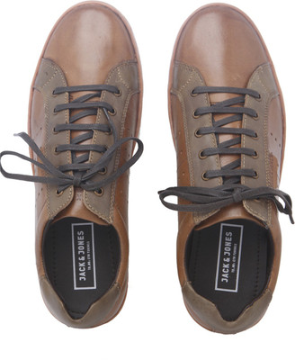 

Jack & Jones Casuals For Men(Brown, Tan
