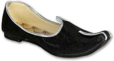 

Panahi Boys, Black