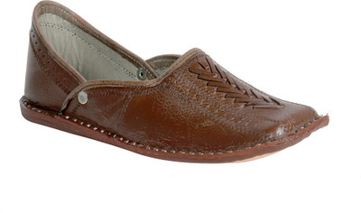 

Panahi Boys, Brown