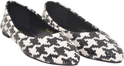 

Pinza Bellies For Women(White, Black
