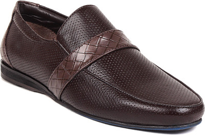 

TAG-7 Loafers Loafers For Men(Brown)
