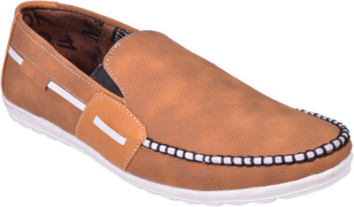

Knoos Skoofy Loafers For Men(Tan)