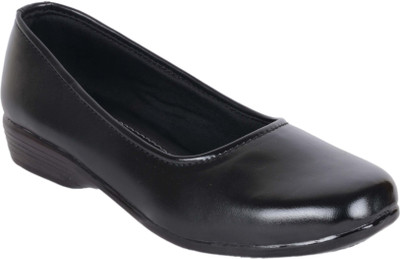

1AAROW Slip On For Women(Black