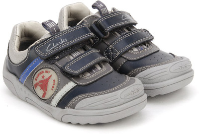 

Clarks Boys, Navy leather