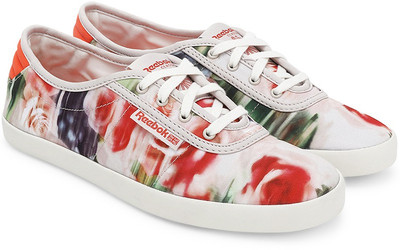 

REEBOK NC PLIMSOLE CORE Sneakers For Women(Multicolor, White/red/chalk