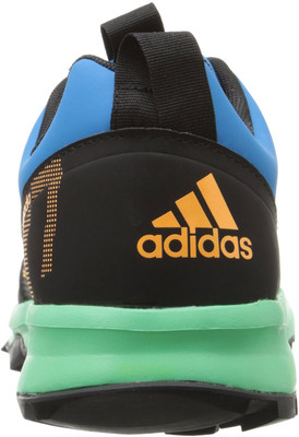 

ADIDAS KANADIA 7 TR M Men Running Shoes For Men(Multicolor, Solblu/cblack/sogold