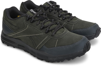 

REEBOK ADVENTURE CRUISER TRL Outdoor Shoes For Men(Green, Green/gravel/canvas/blk