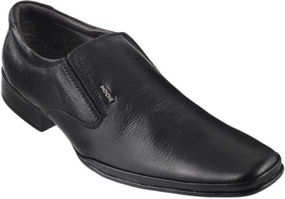 Mochi Mocassin Slip On Shoes For Men(Black)