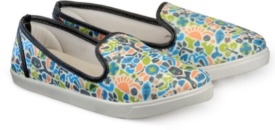 

Nell Casuals For Women(Multicolor, Green