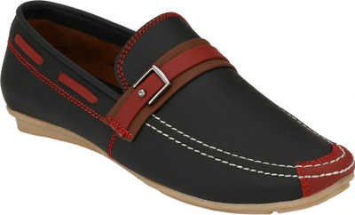 

Pureits Leathers Loafers For Men(Black